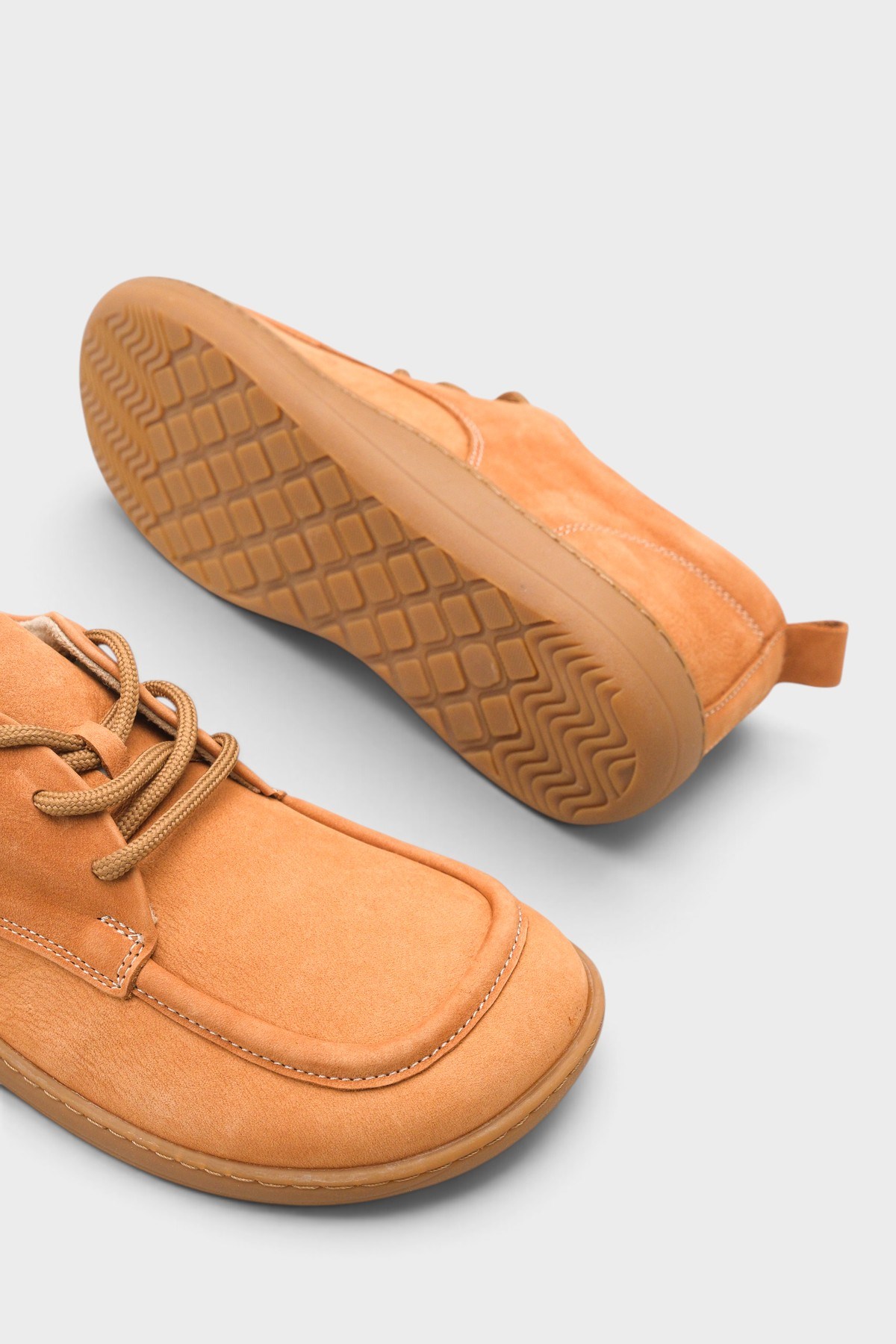Capone Lauryn Genuine Nubuck Leather Comfort Lace-Up Women Nubuck Tan Loafer