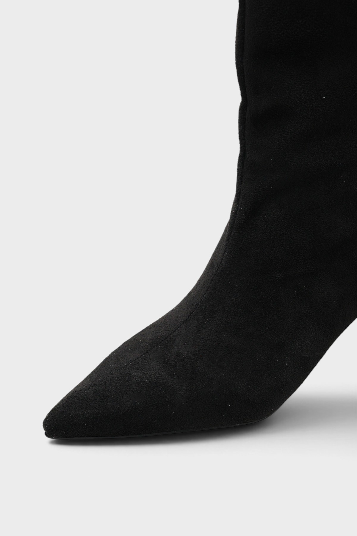 Capone Leila Side Zip Pointed Toe Elegant Mid Heel Women Sued Black Boot
