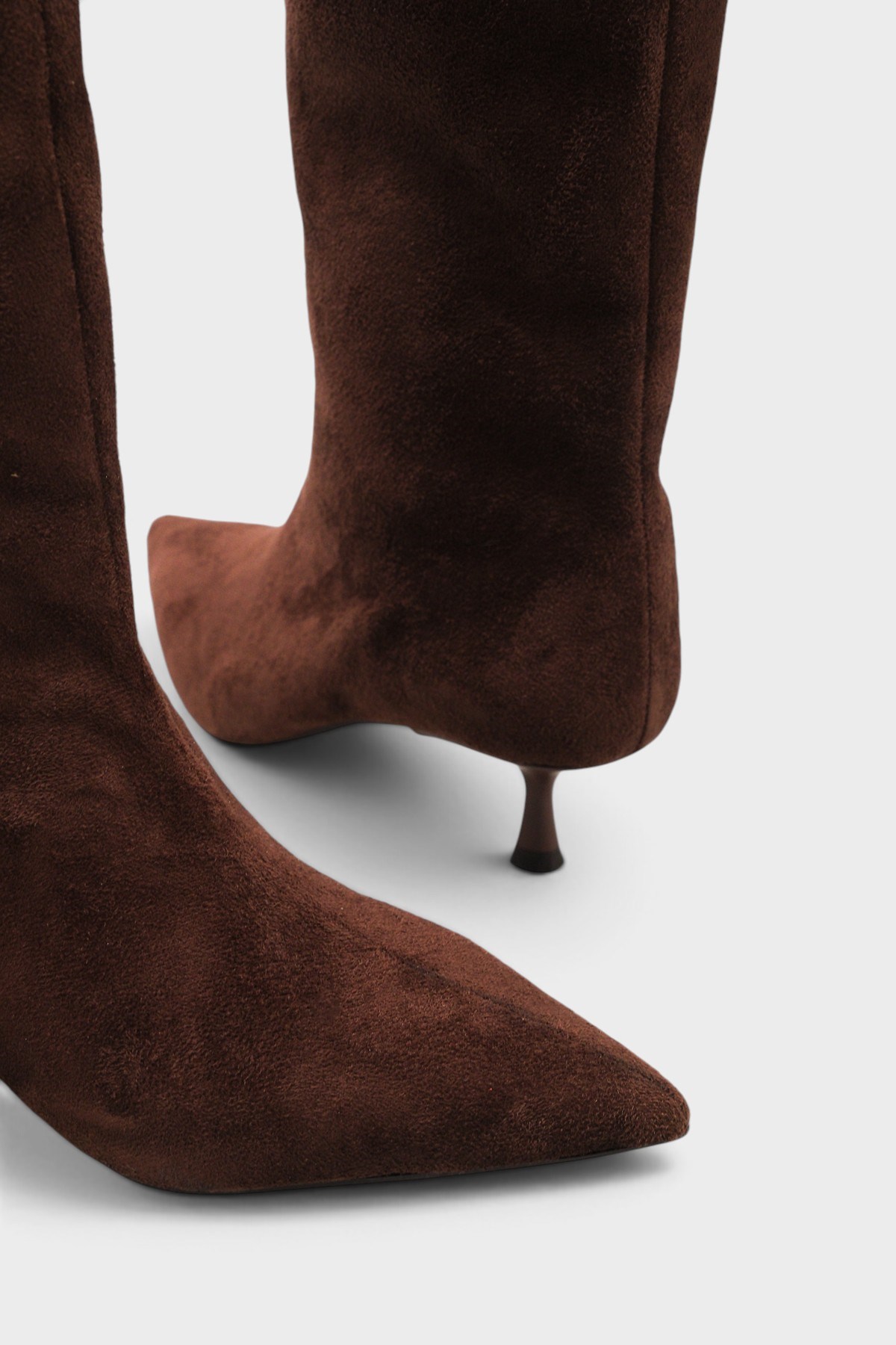 Capone Leila Side Zip Pointed Toe Elegant Mid Heel Women Sued Brown Boot