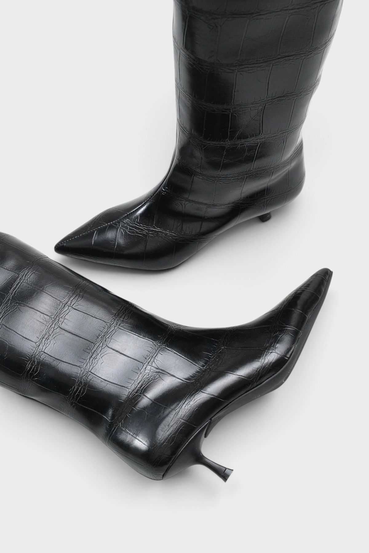 Capone Leila Side Zip Pointed Toe Elegant Mid Heel Women Black Boot