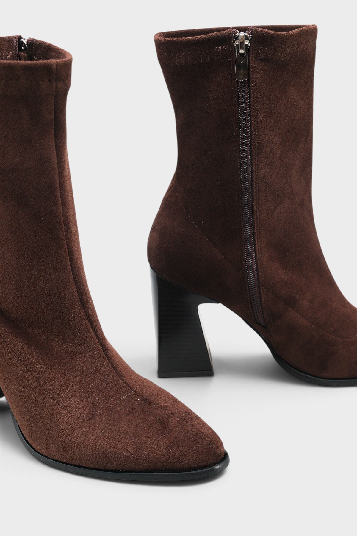 Capone Lenka Stretch Side Zip Pointed Toe Heeled Women Sued Brown Ankle Boot