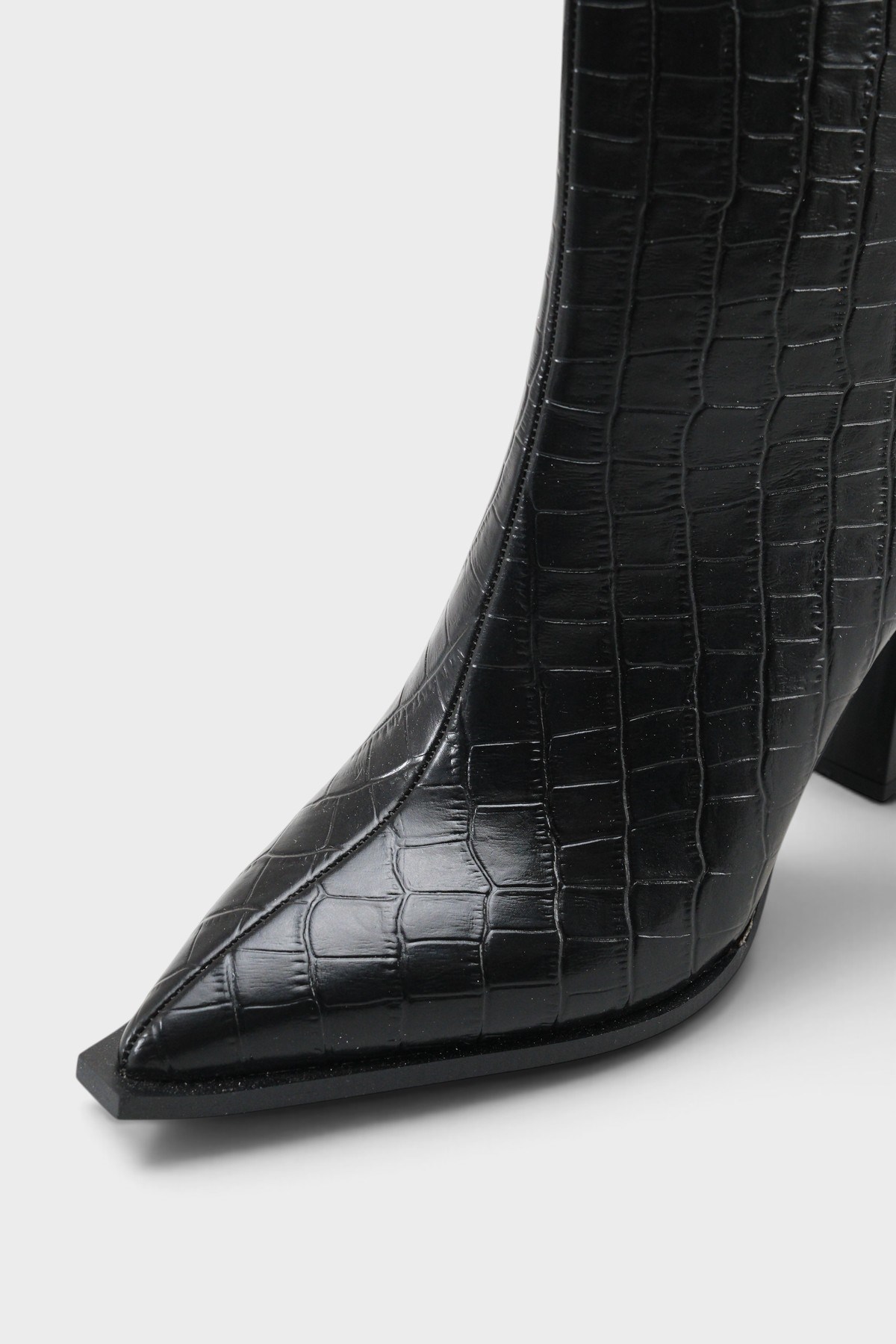 Capone Lizzie Pointed Toe Block Heel Back Zip Elegant Women Black Ankle Boot