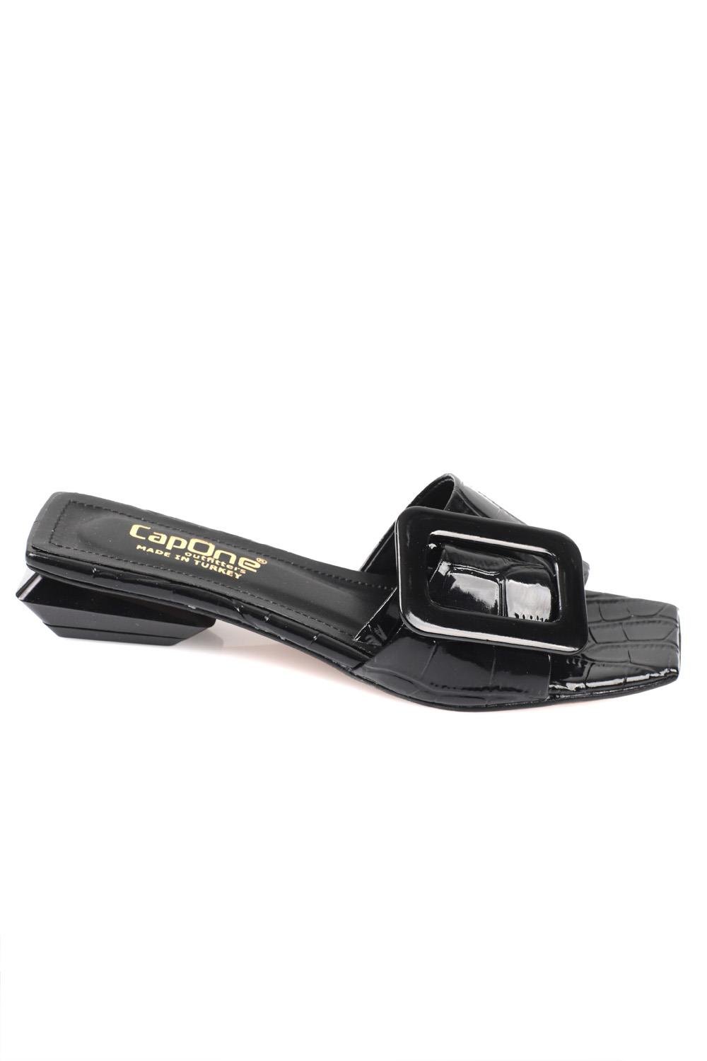 Capone Low Heel Buckle Accessory Patent Leather Croco Woman Sandals