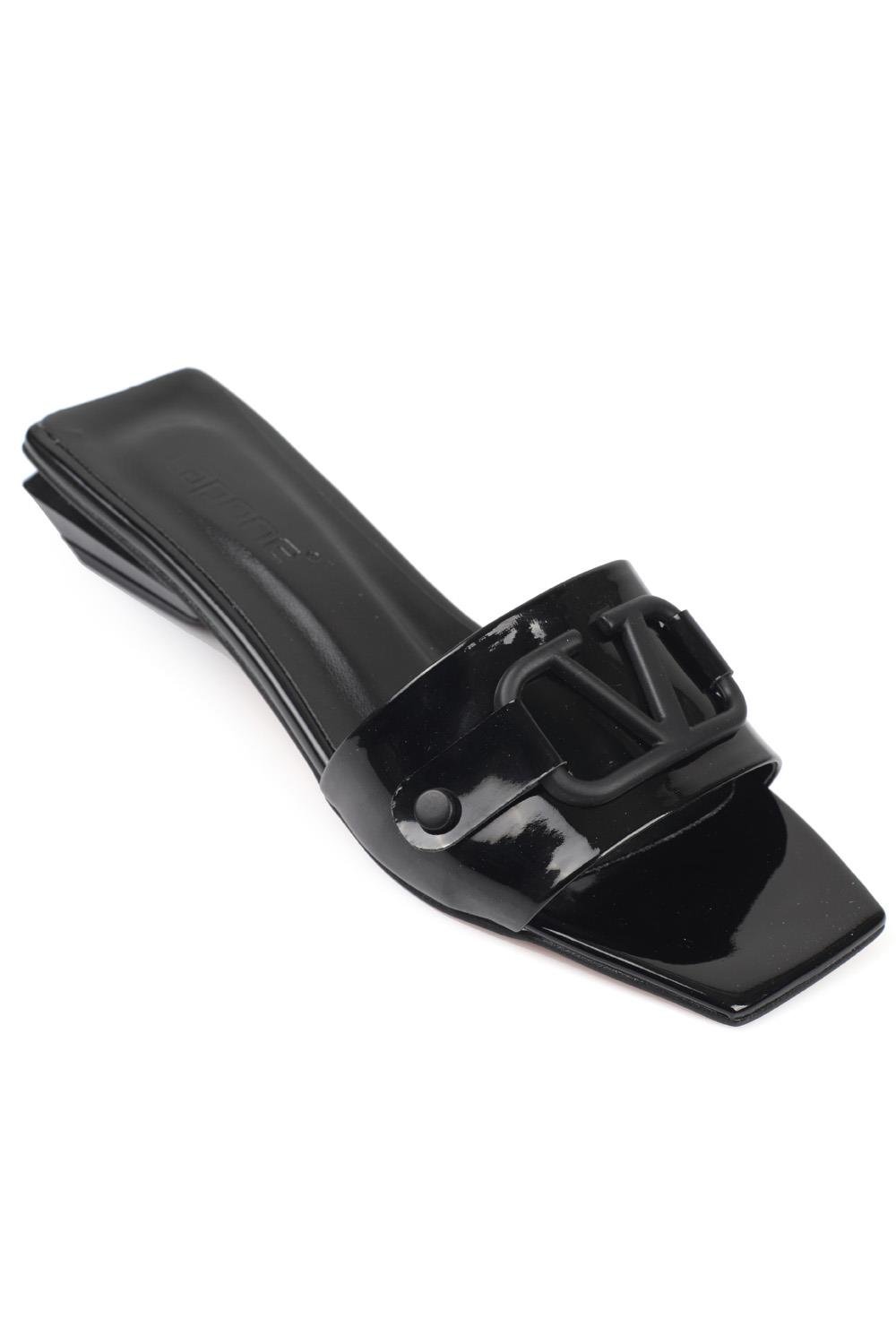 Capone Low Heel V Buckle Patent Leather Woman Sandals