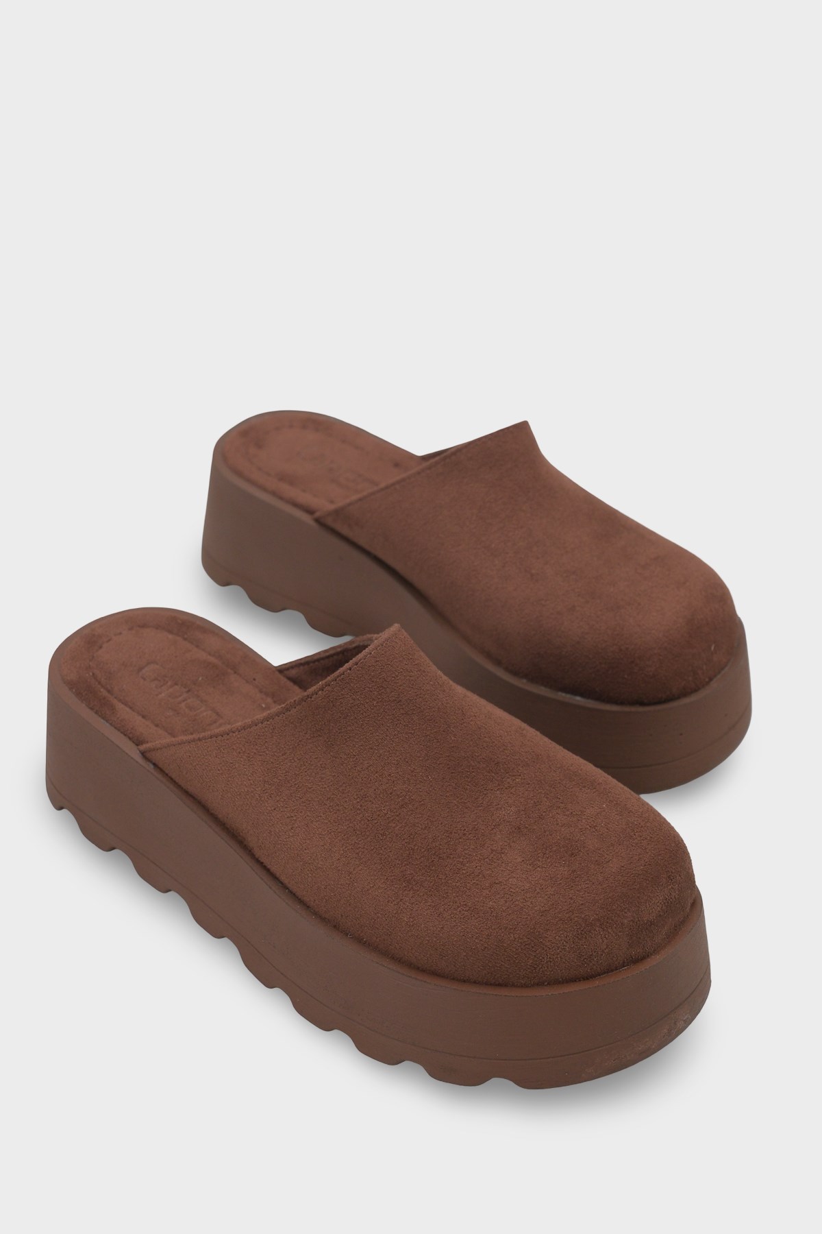 Capone Marlyn Faux Fur Suede Look Women Sued Brown Clog