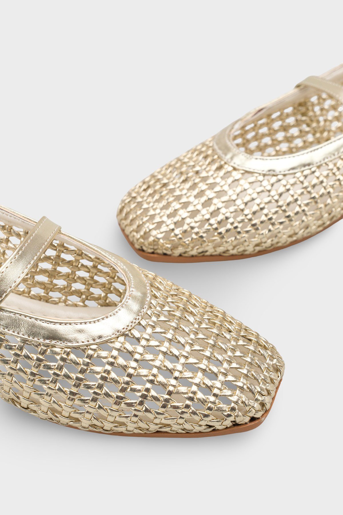 Capone Marnia Buckle Strap Square Toe Raffia Look Women Gold Ballet Flat
