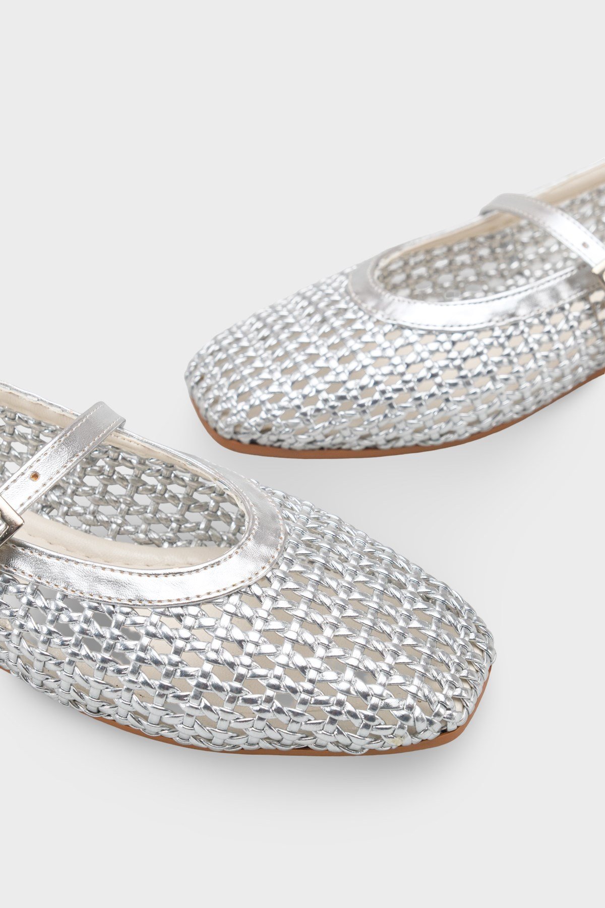 Capone Marnia Buckle Strap Square Toe Raffia Look Women Silver Ballet Flat
