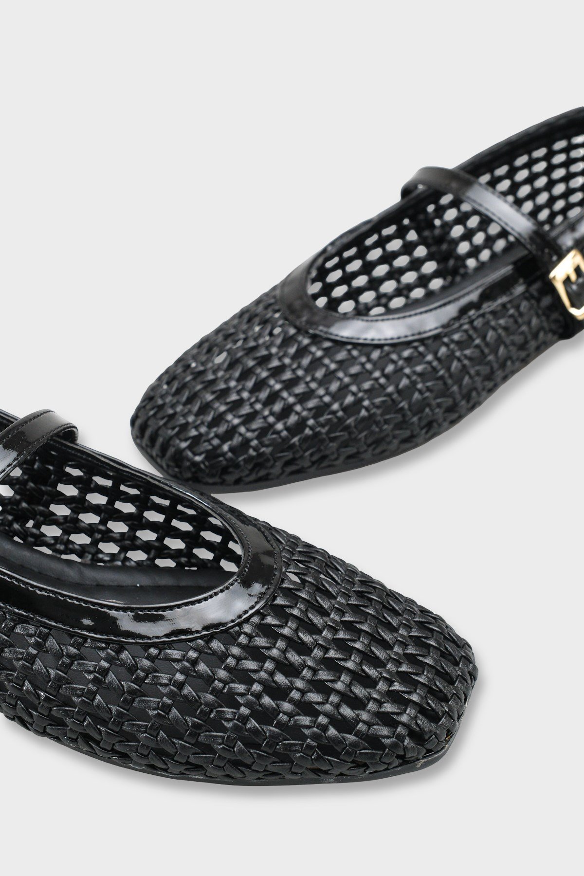 Capone Marnia Buckle Strap Square Toe Raffia Look Women Black Ballet Flat