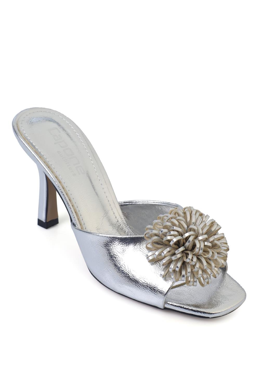 Capone Medium Heel Floral Metallic Women Metallic Silver Sandals