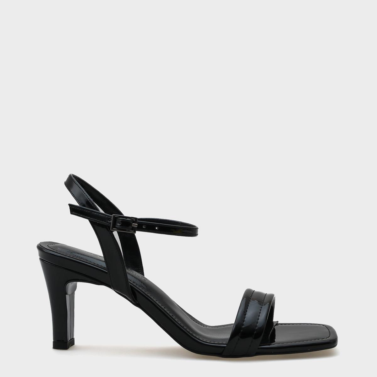 Capone Medium Heeled Single Strap Ankle Strap Women Patent Black Sandals