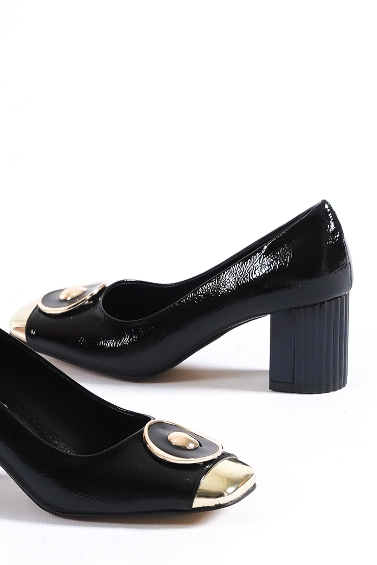 Capone Metalic Blunt Toe Block Mid Heel Chic Women Black Shoes