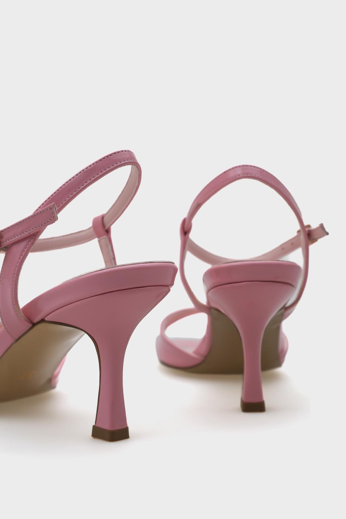 Capone Mid Heel Ankle Strap Buckled Women Pink Sandals