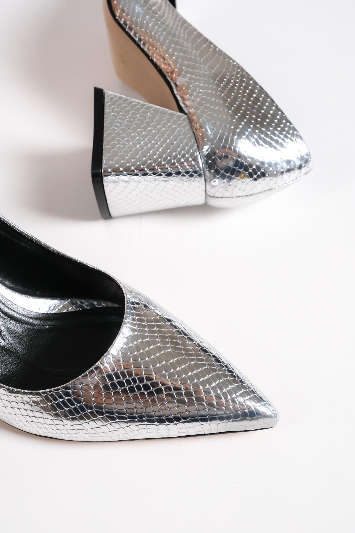 Capone Mid Heel Soft Padded Insole Women Silver Shoes