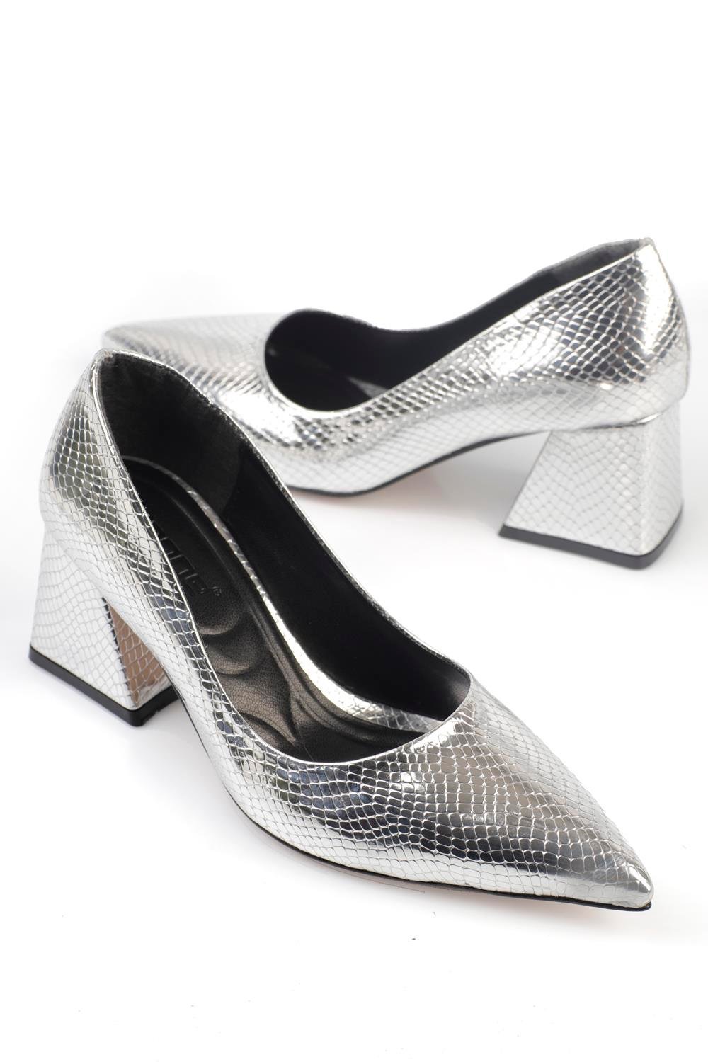 Capone Mid Heels Women Silver's Shoes