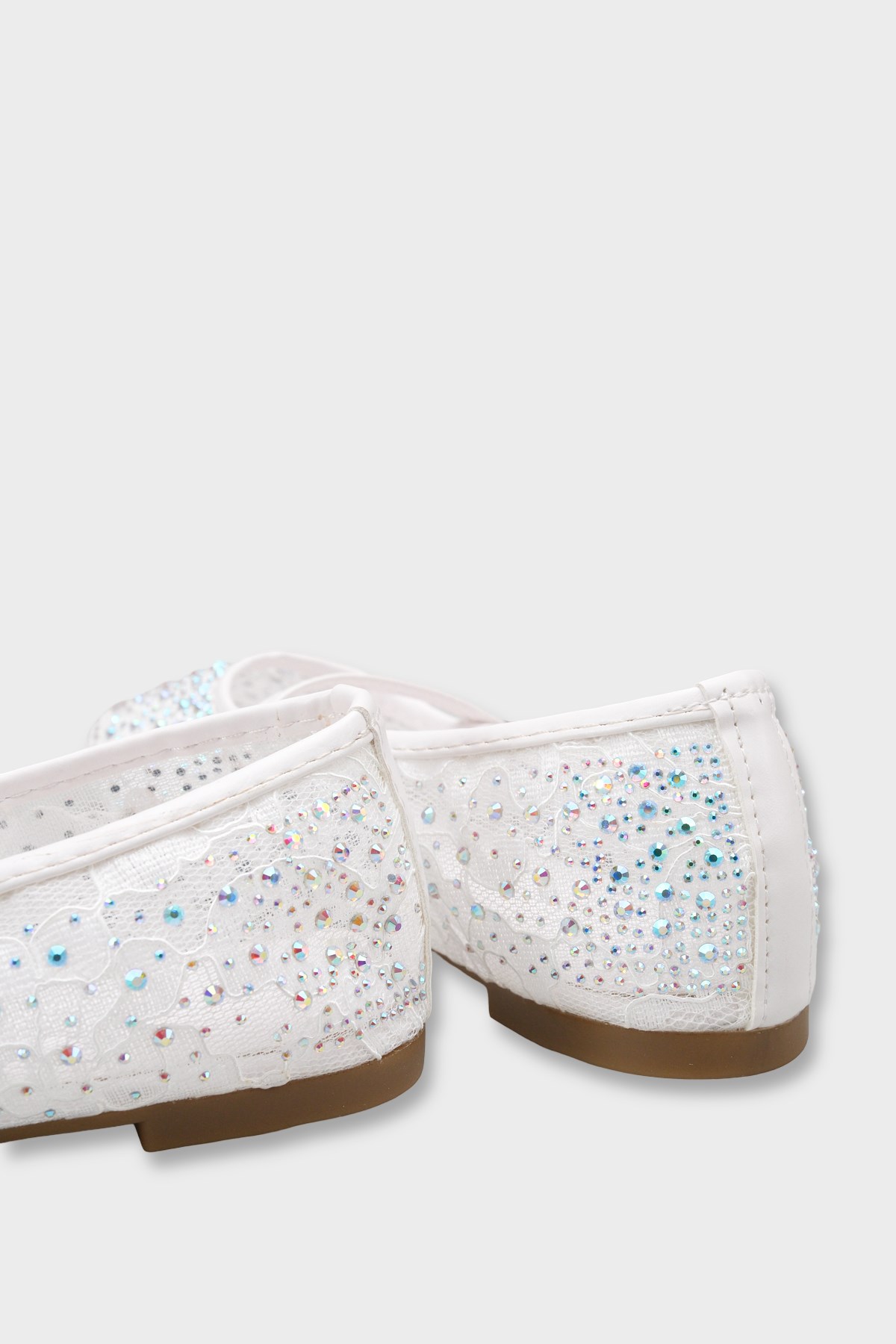 Capone Norean Lace Mesh Embroidered Women White Ballet Flat