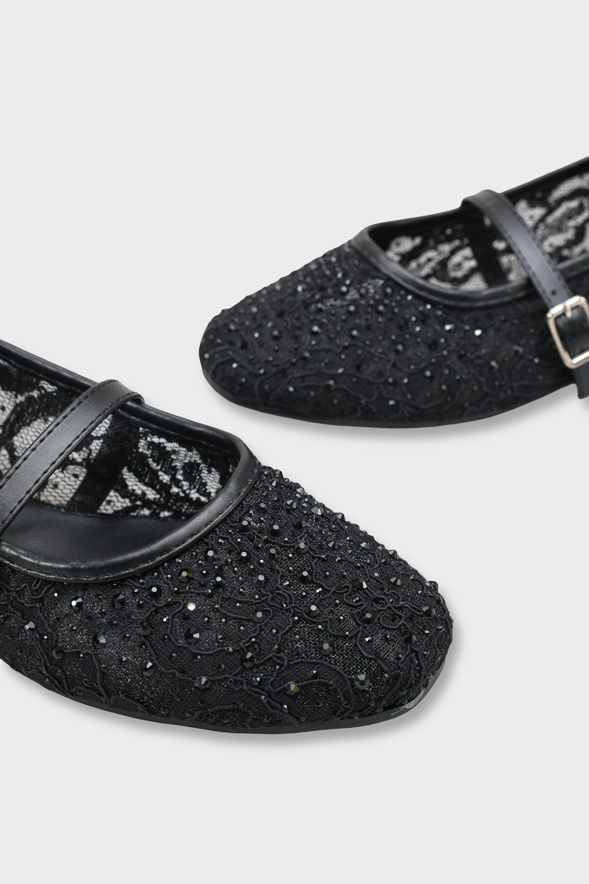 Capone Norean Lace Mesh Embroidered Women Black Ballet Flat