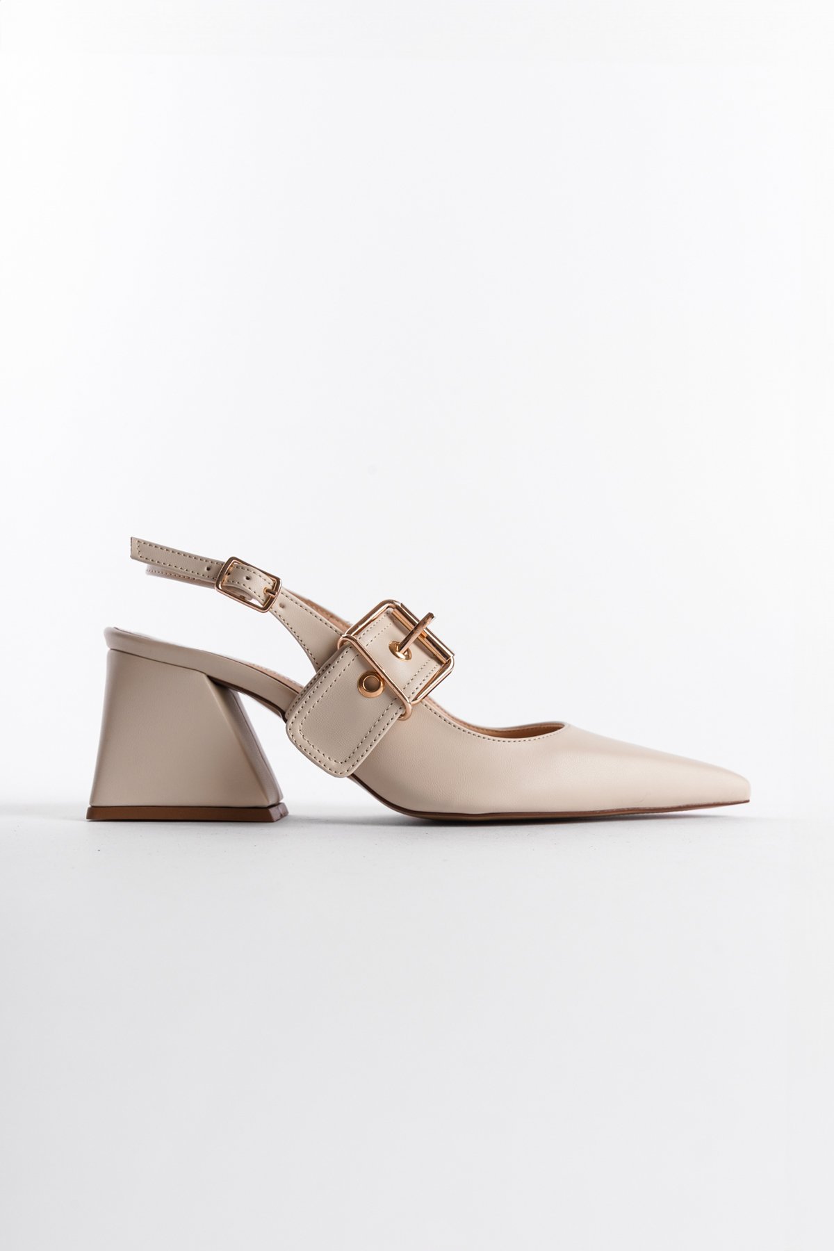 Capone Open Back Banded Buckle Detailed Thick Heeled Women Ecru Shoes