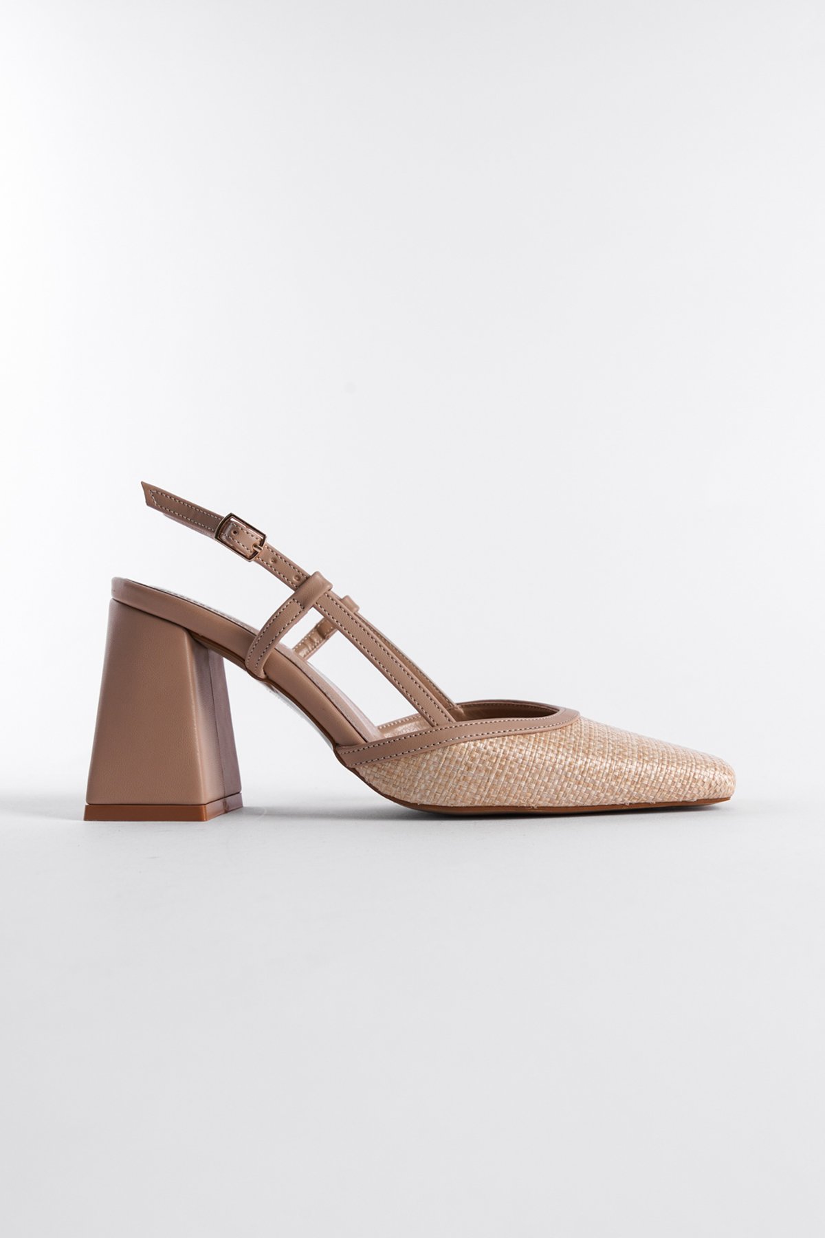 Capone Open Back Blunt Toe Thick Heeled Wicker Women Beige Shoes