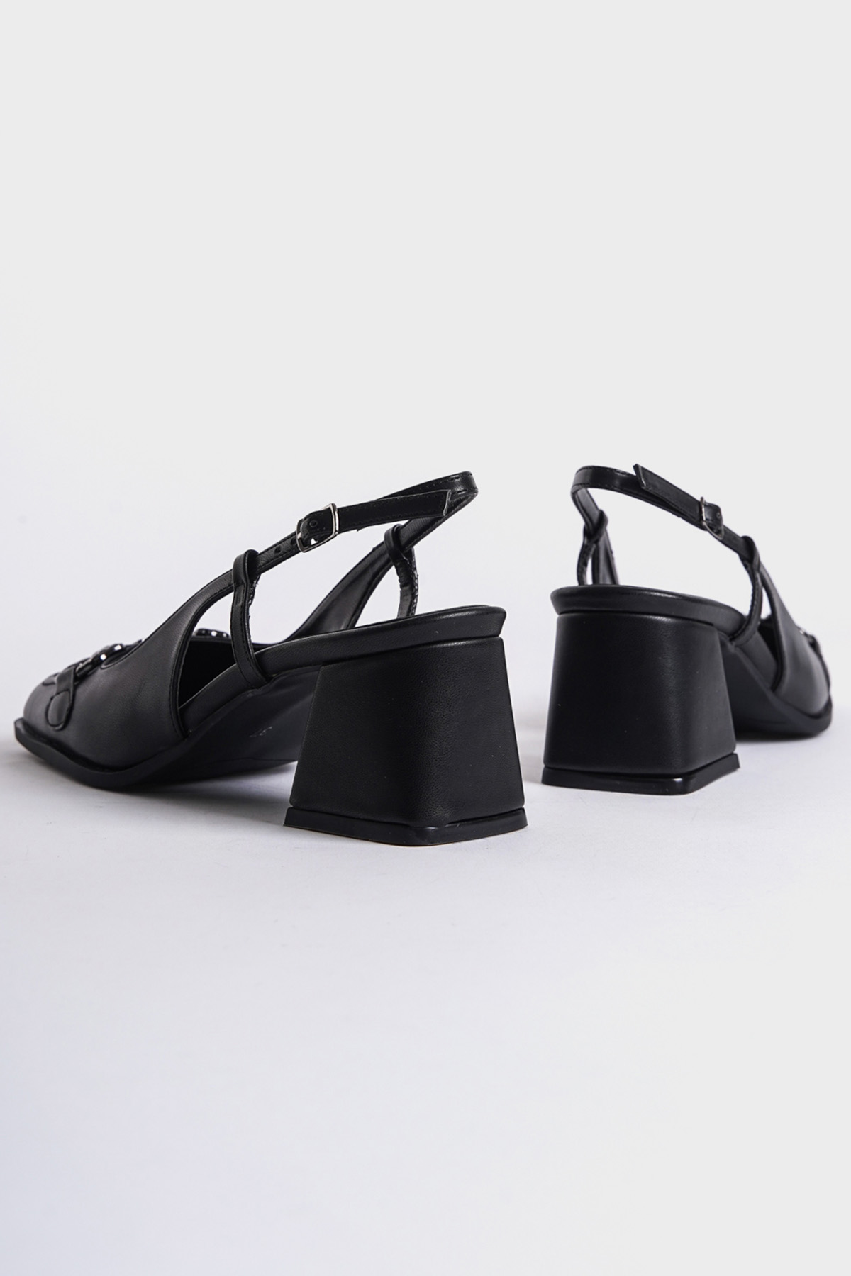 Capone Open Back Blunt Toe Thick Heeled Buckled Women Black Shoes