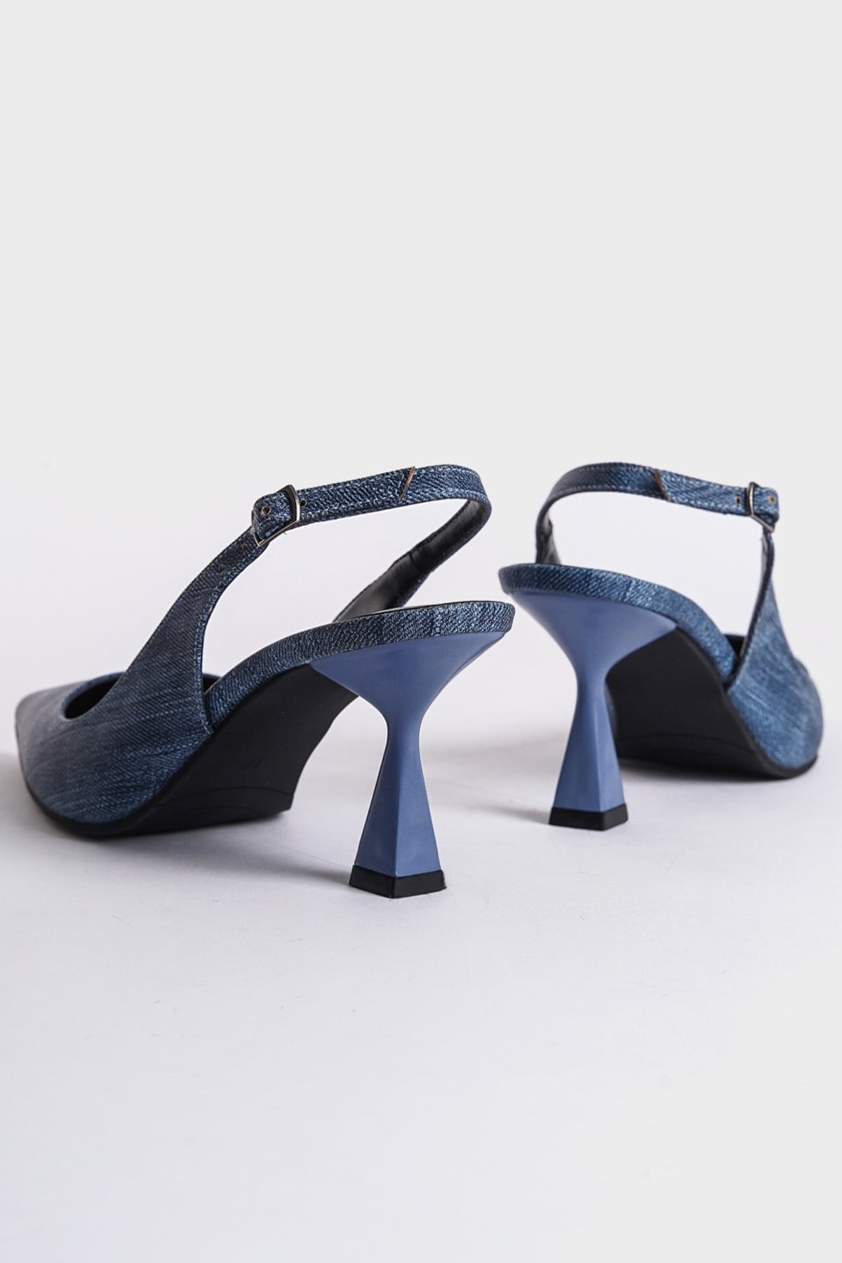 Capone Open Back Pointed Toe Mid Heeled Women Blue Shoes