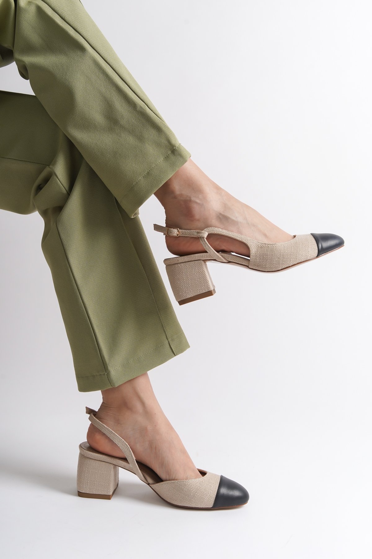 Capone Open Back Round Toe Thick Heeled Women Beige Shoes