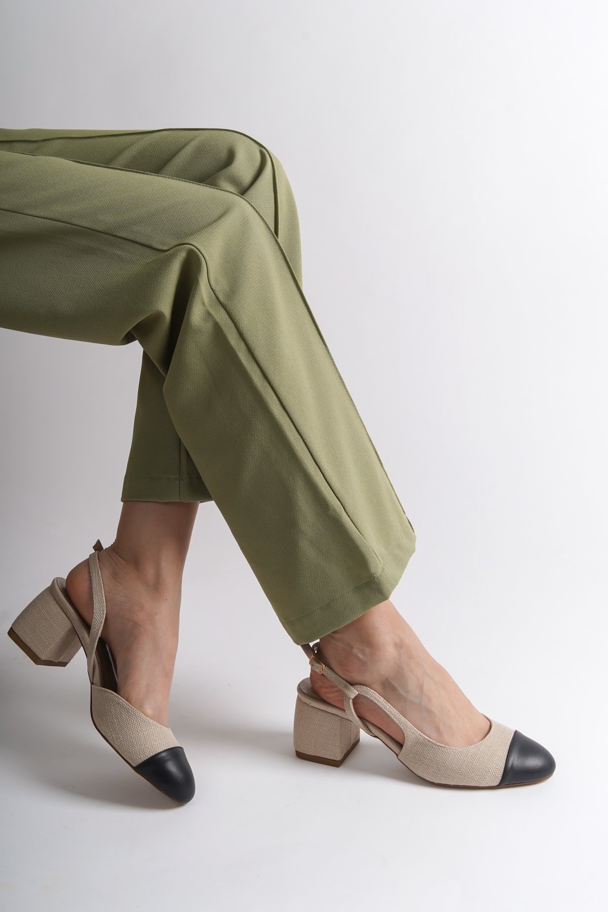 Capone Open Back Round Toe Thick Heeled Women Beige Shoes