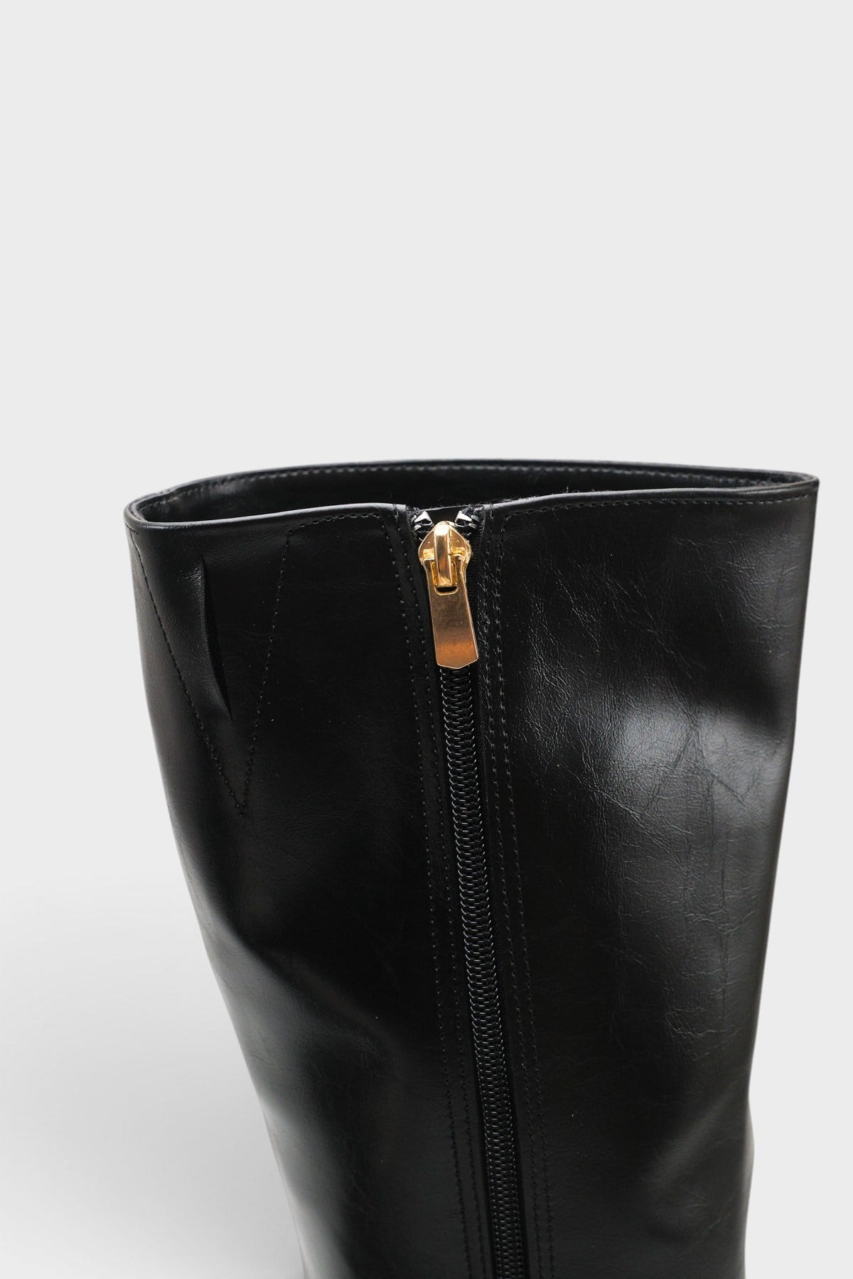 Capone Ophelia Side Zip Round Toe Track Sole Chunky Heel Casual Women Black Boot