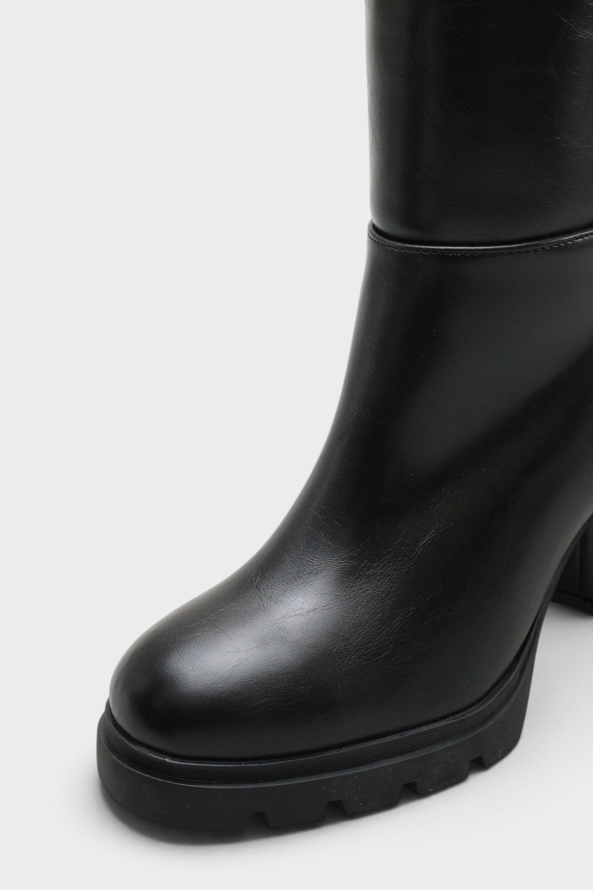 Capone Ophelia Side Zip Round Toe Track Sole Chunky Heel Casual Women Black Boot