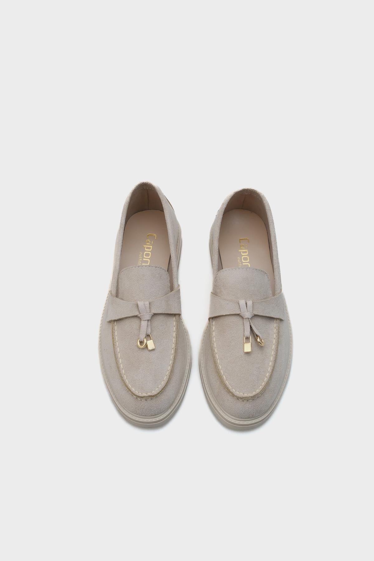Capone Outfitters 001 Women Beige Loafer