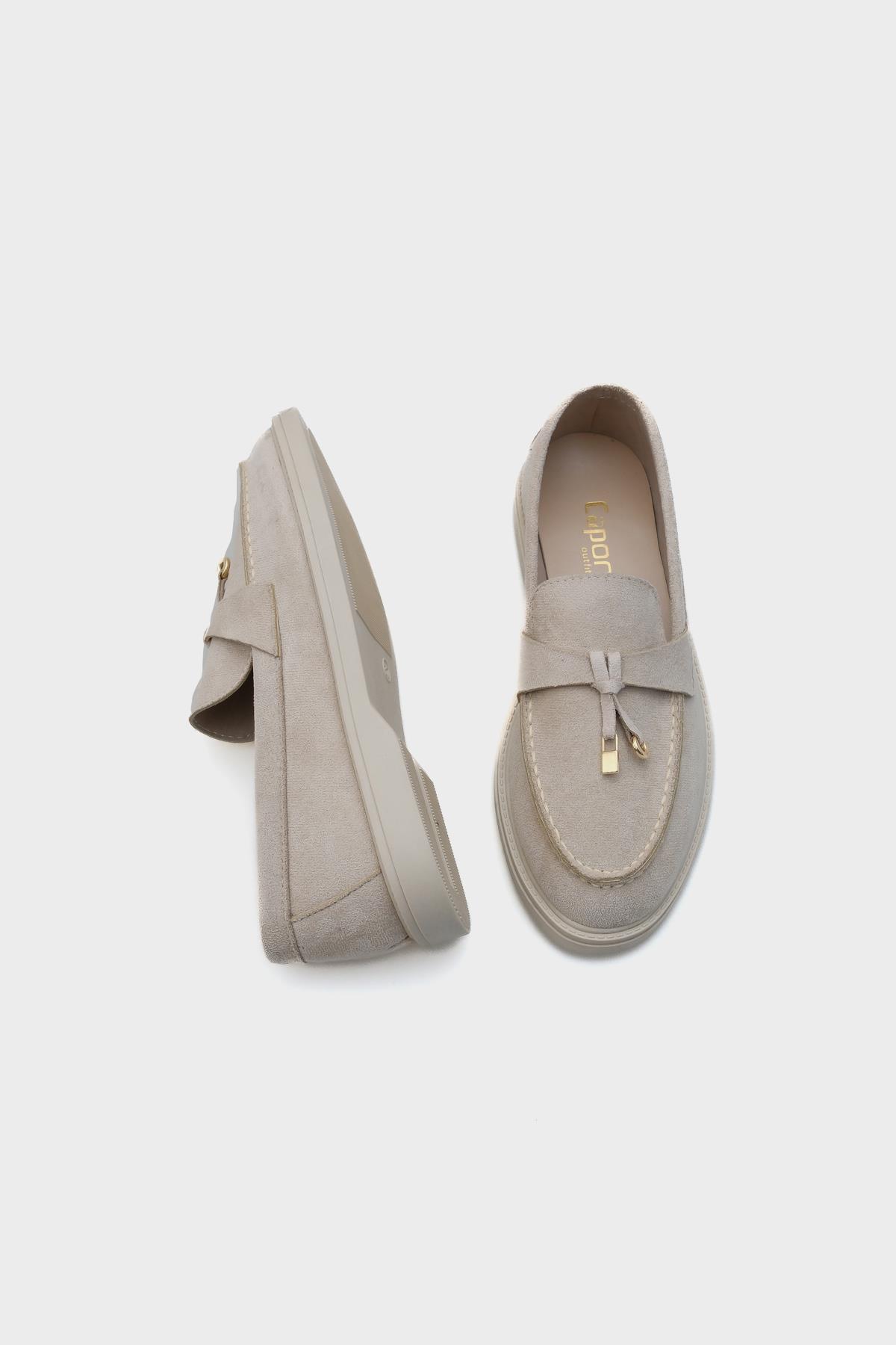 Capone Outfitters 001 Women Beige Loafer