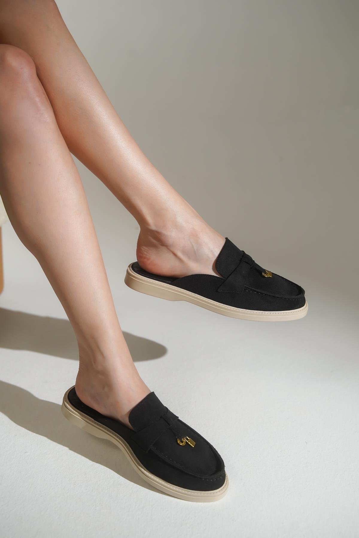 Capone Outfitters 003 Women Black Sandal