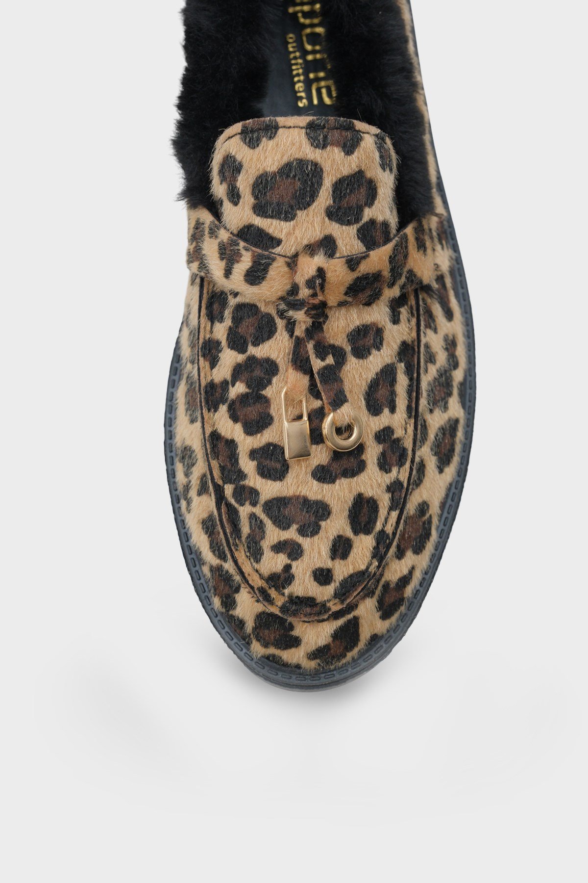 Capone Outfitters 004 Women Leopard Furry Loafer