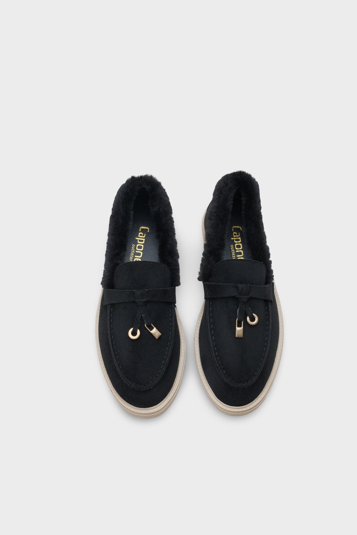 Capone Outfitters 004 Women Sued Black Loafer