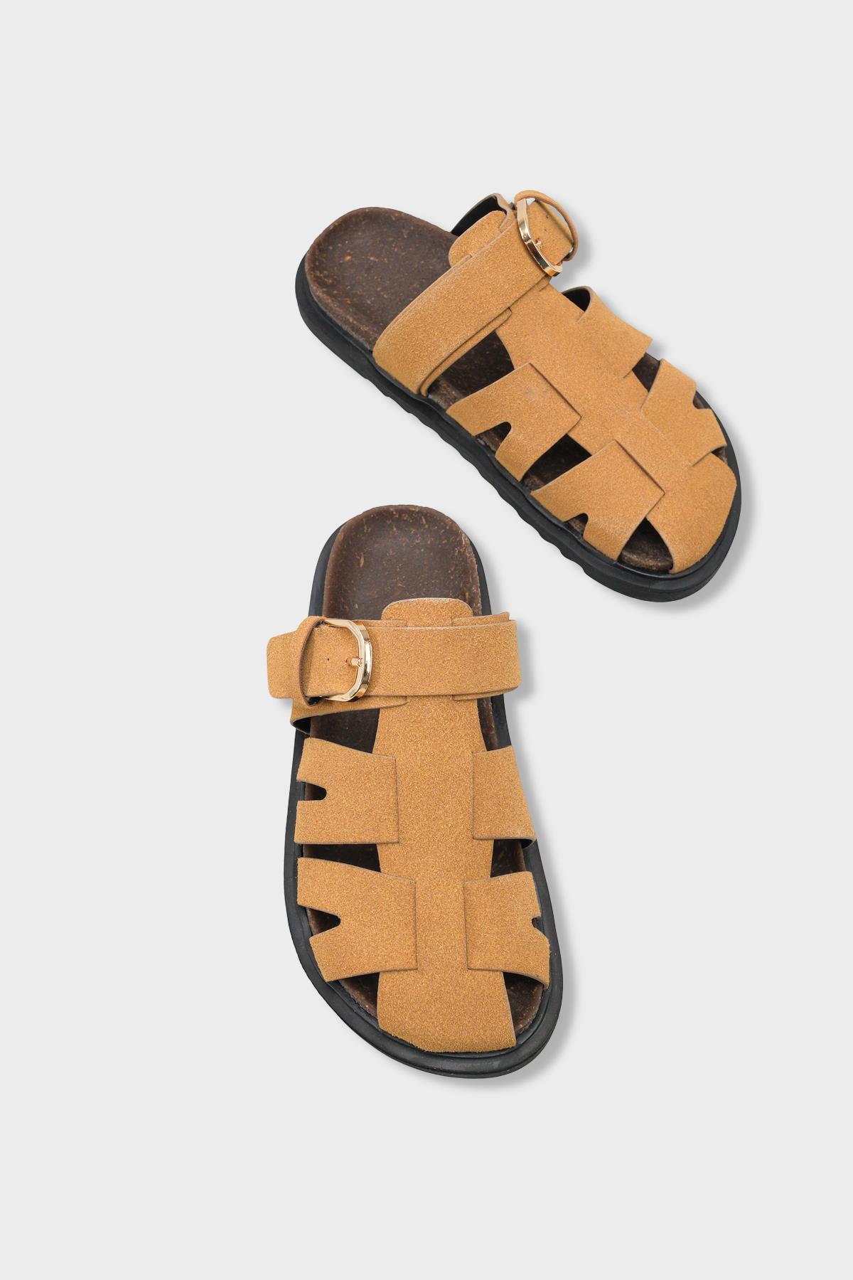 Capone Outfitters 1007 Women Tan Sandal