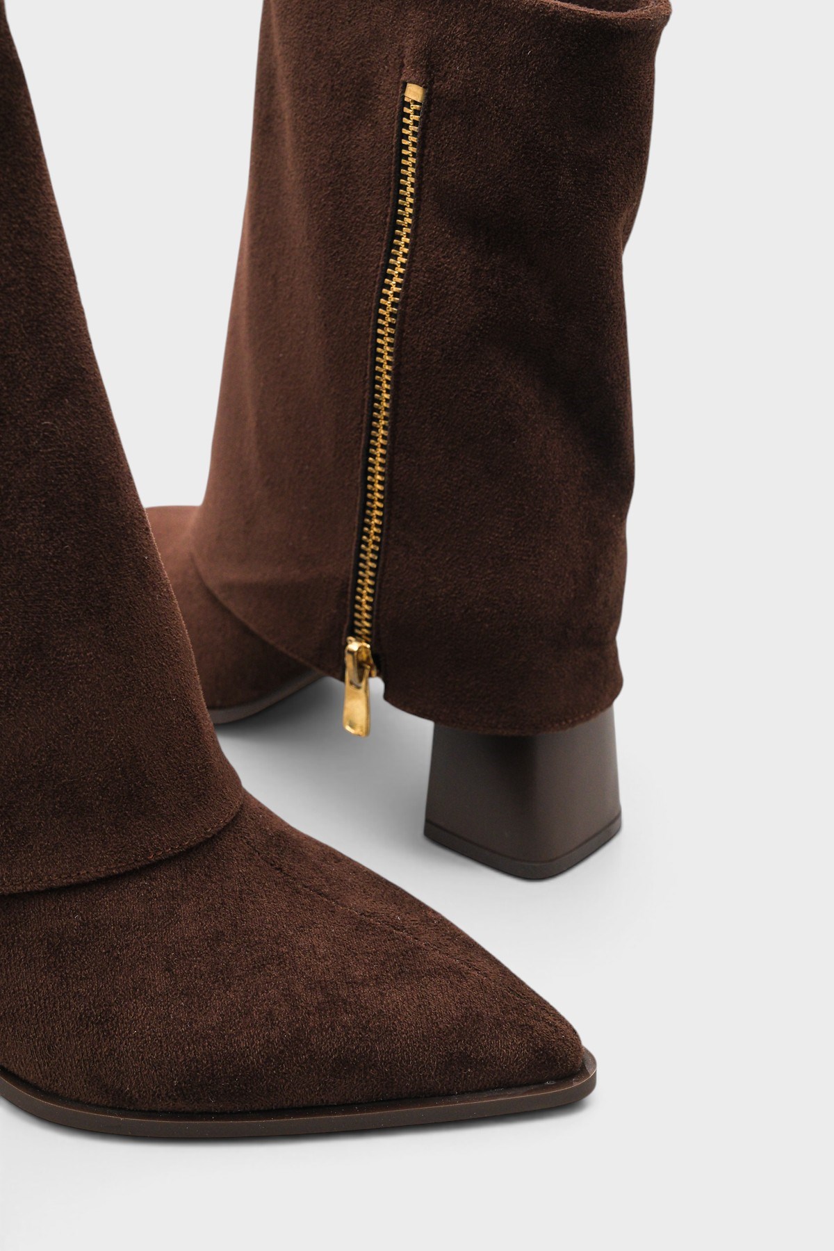 Capone Outfitters 103 Women Sued Brown Boot