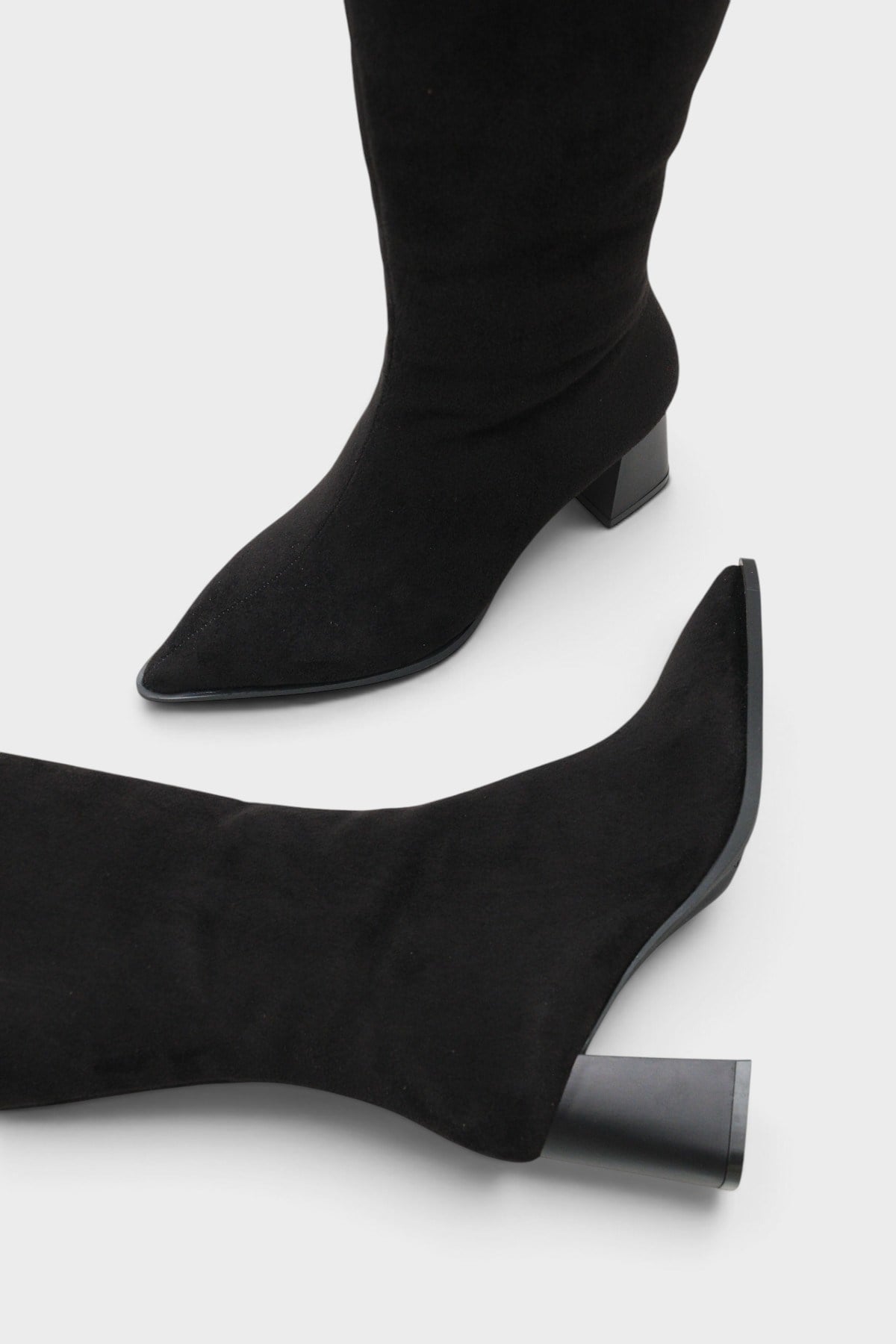 Capone Outfitters 105 Women Sued Black Boot