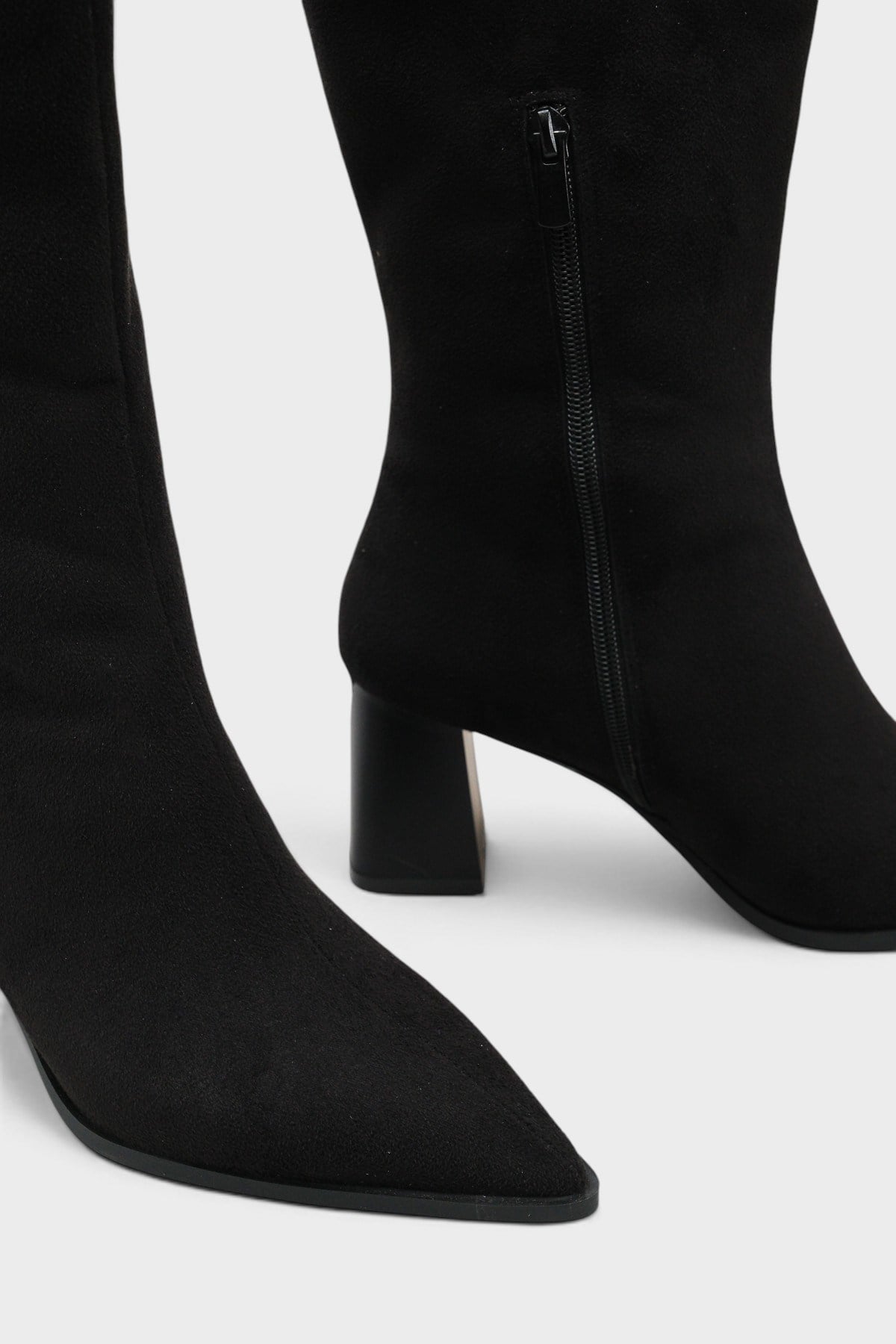 Capone Outfitters 105 Women Sued Black Boot