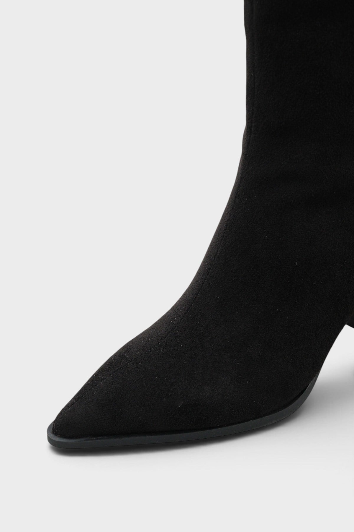 Capone Outfitters 105 Women Sued Black Boot