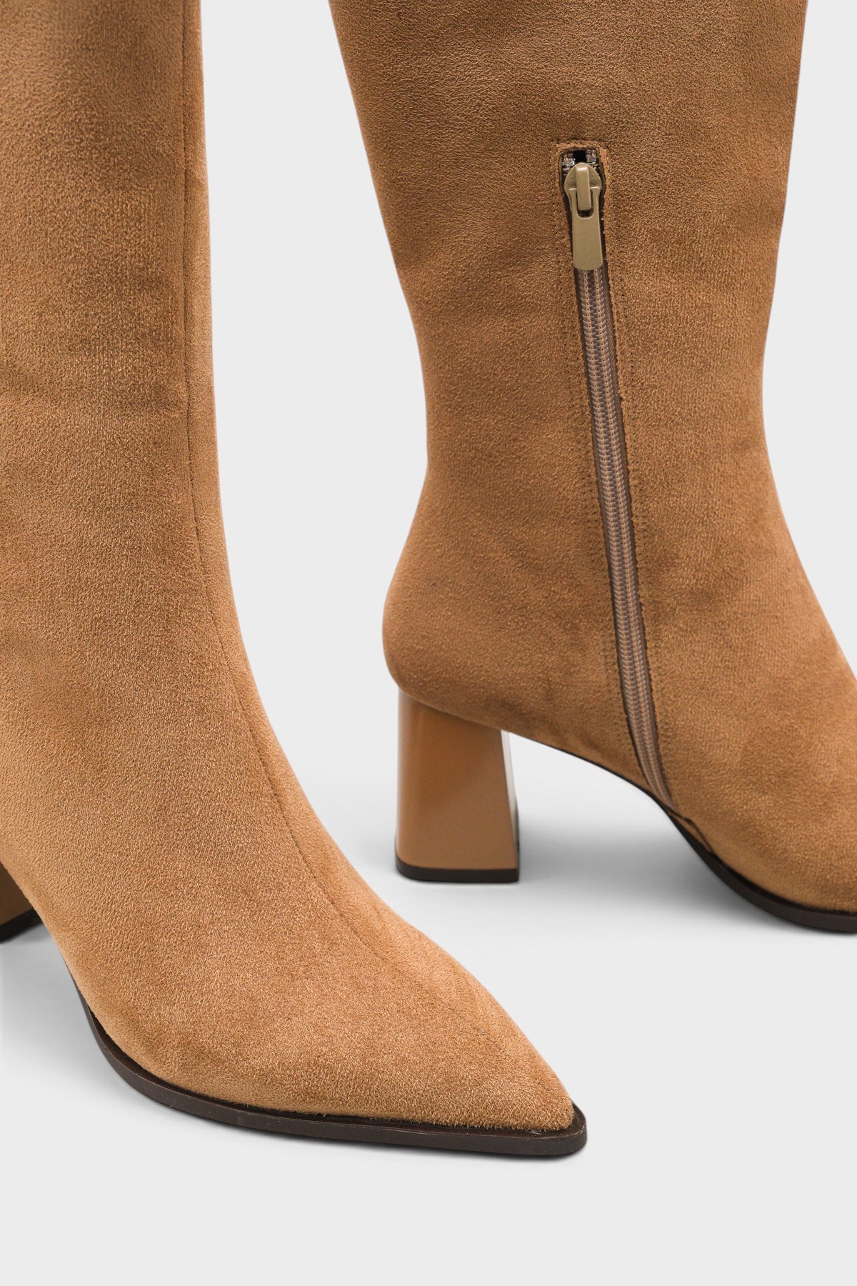 Capone Outfitters 105 Women Sued Mink Boot