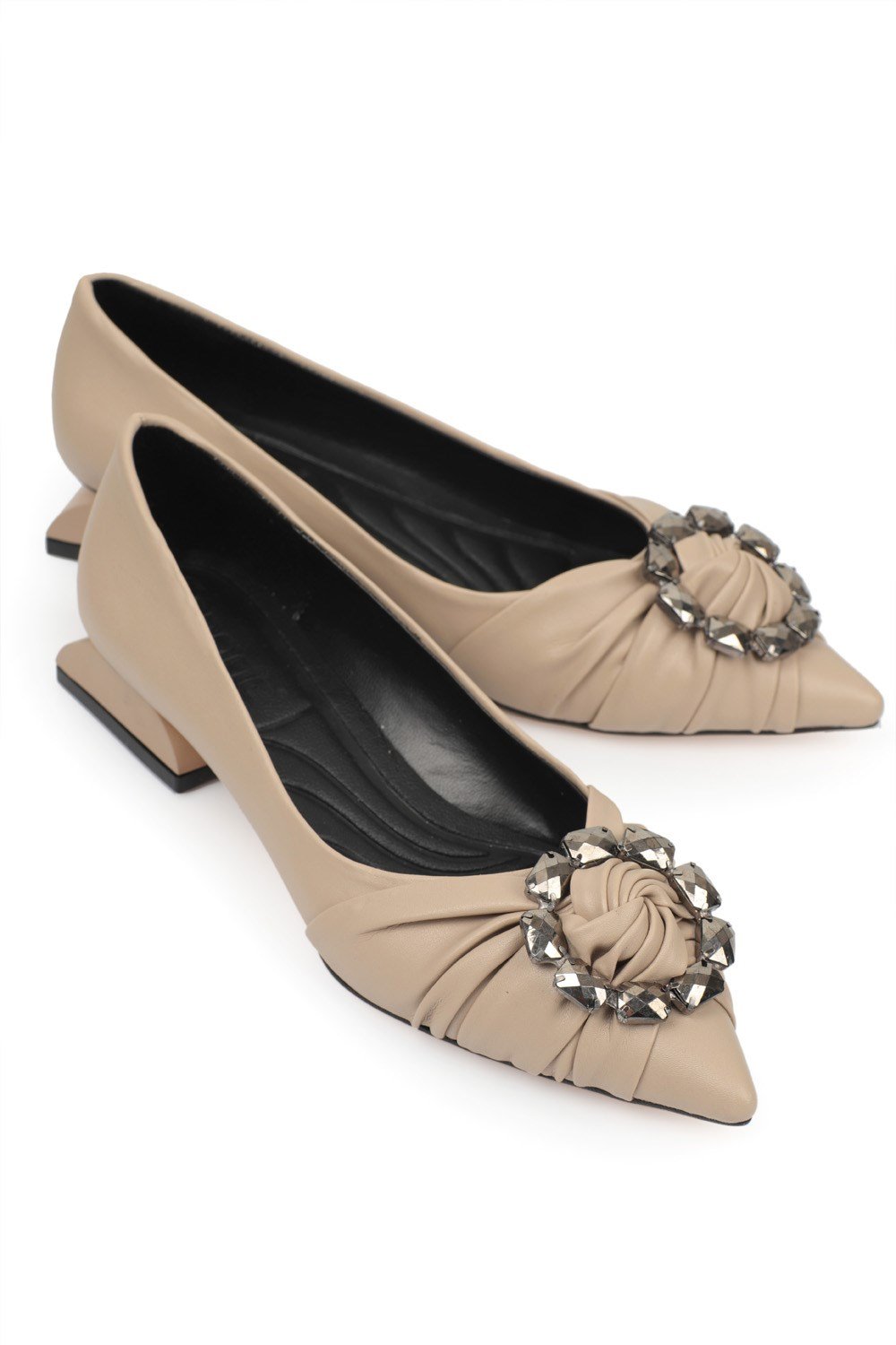 Capone Outfitters 1061 Women Nude Ballerina