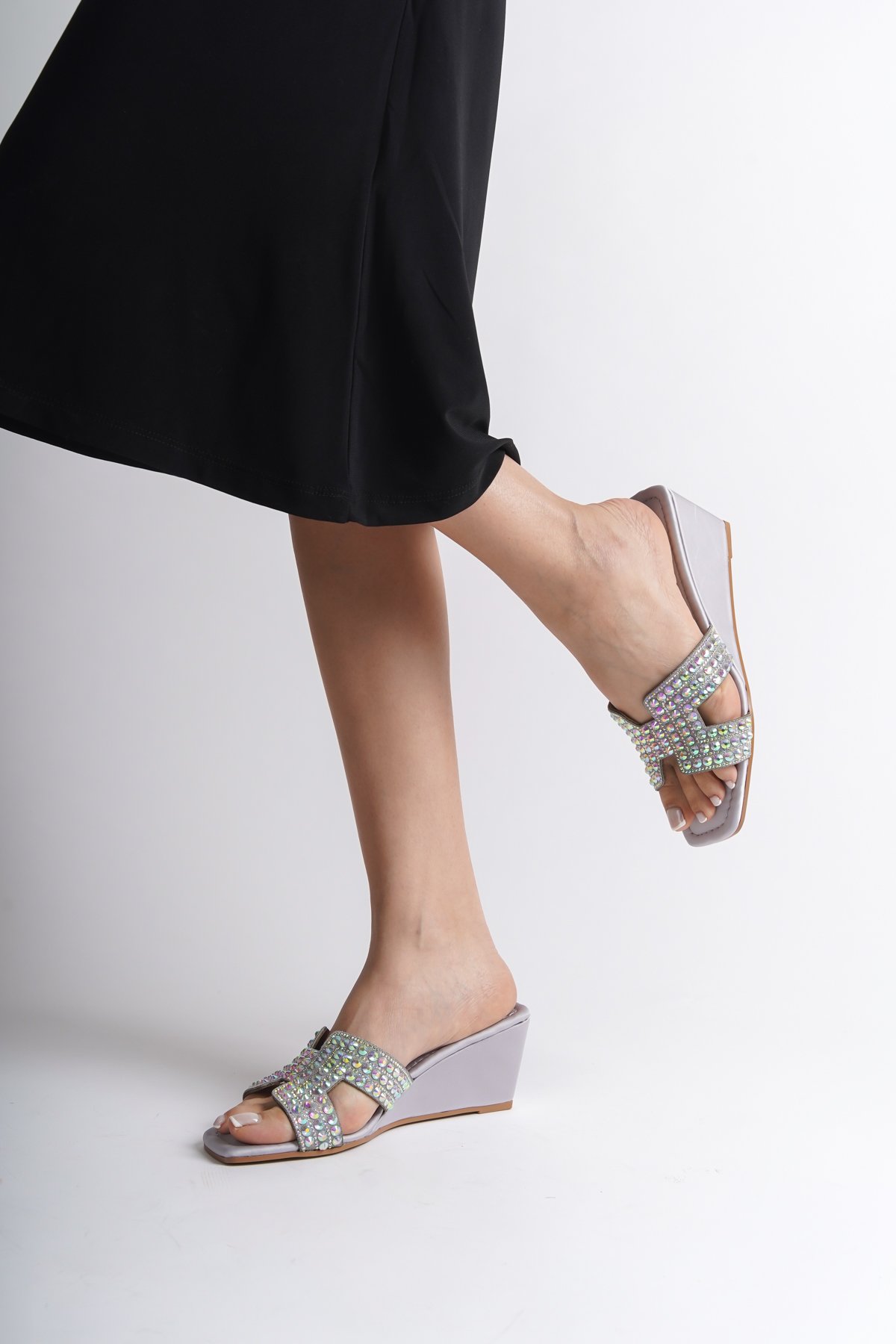 Capone Outfitters 1104 Women Silver Sandal