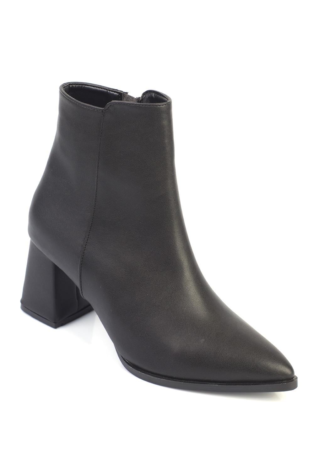 Capone Outfitters 130 Women Black Boot