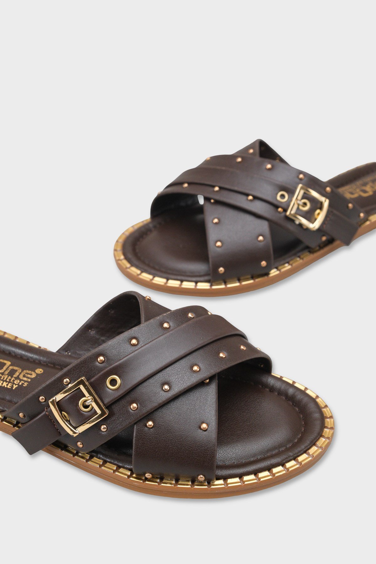 Capone Outfitters 2640 Women Brown Sandal