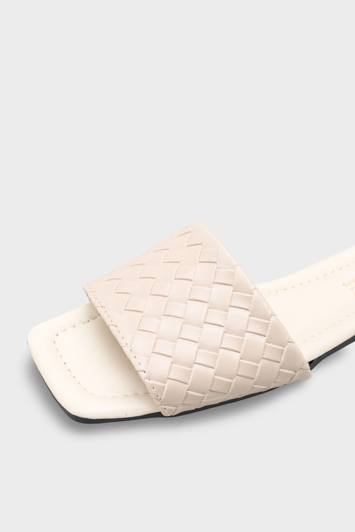 Capone Outfitters 2643 Women Beige Sandal