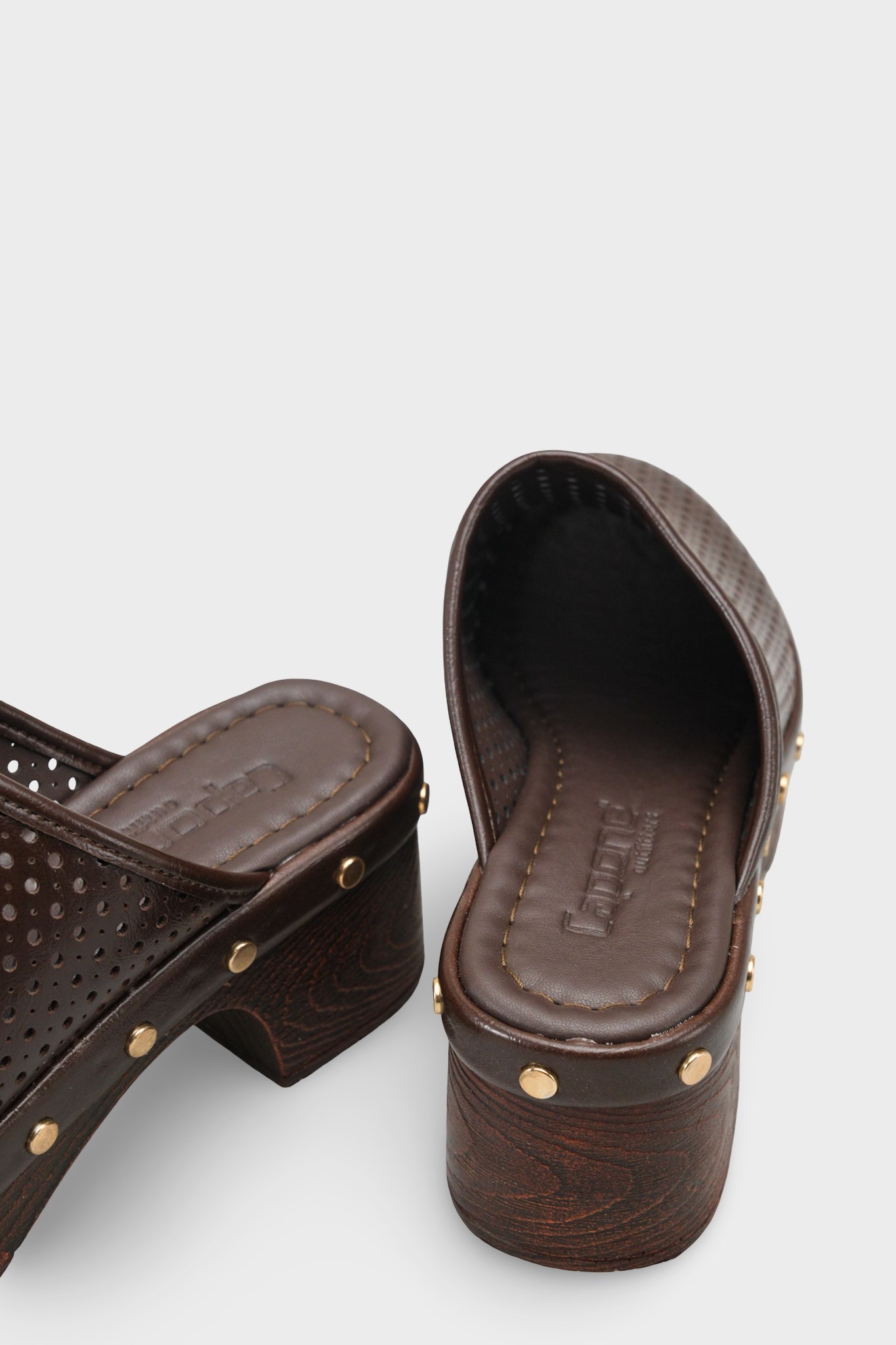Capone Outfitters 3040 Women Brown