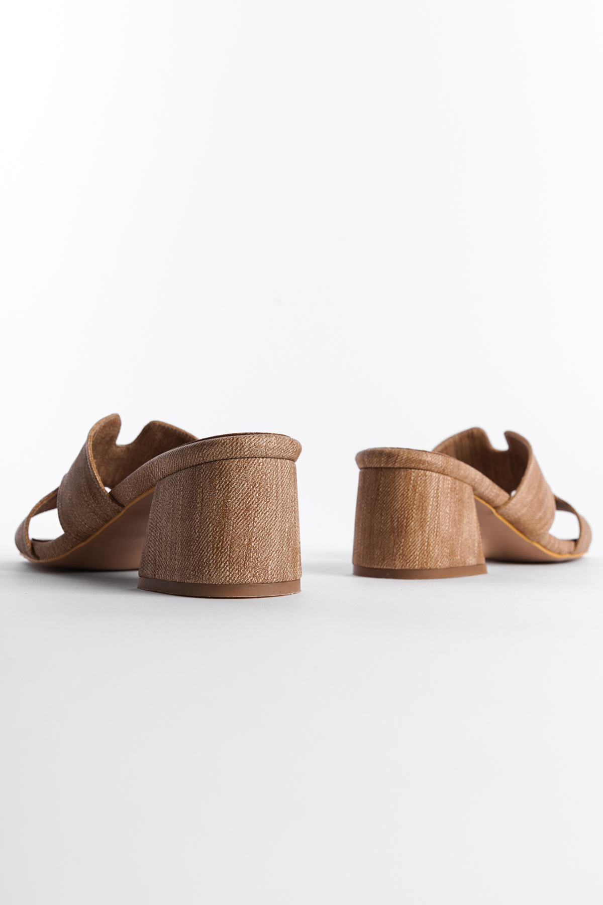 Capone Outfitters 311 Women Mink Sandal