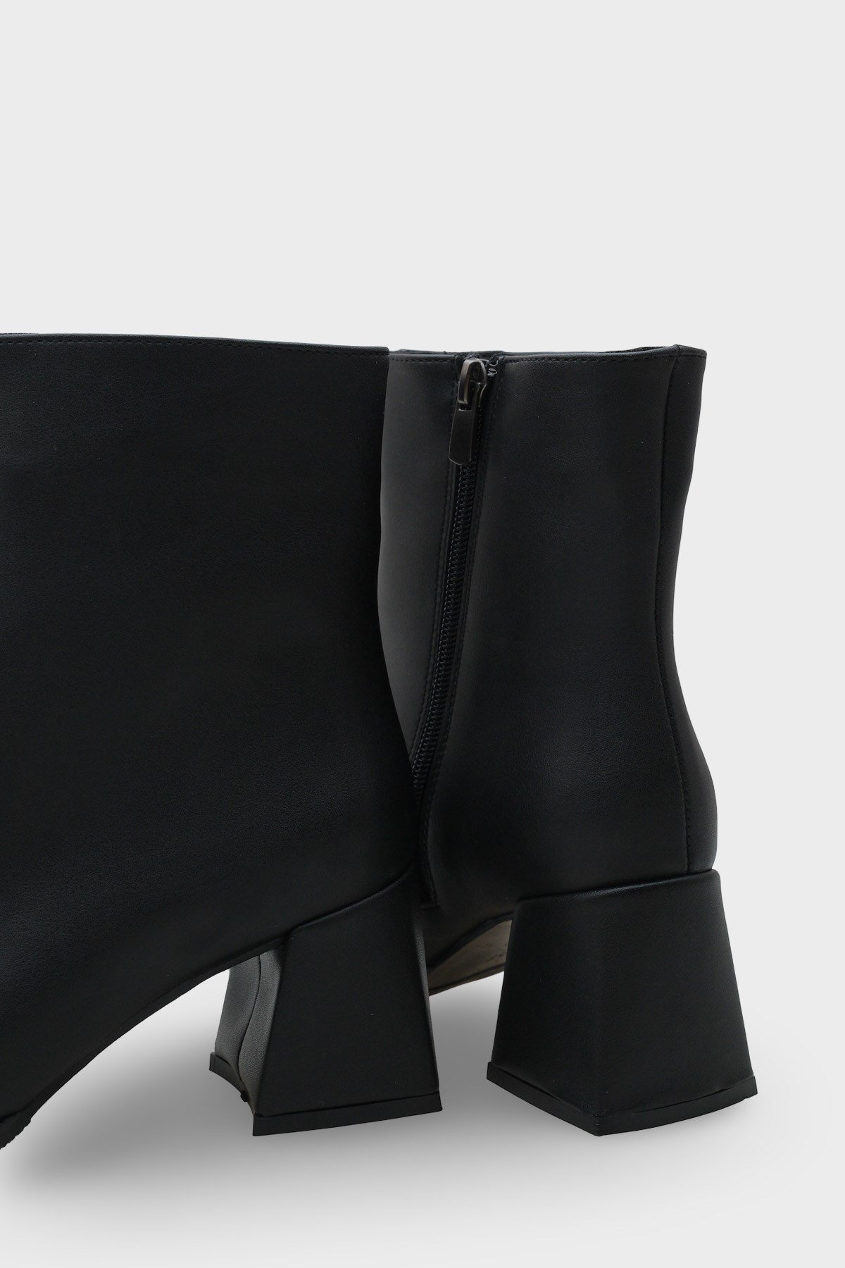 Capone Outfitters 4005 Women Black Boot