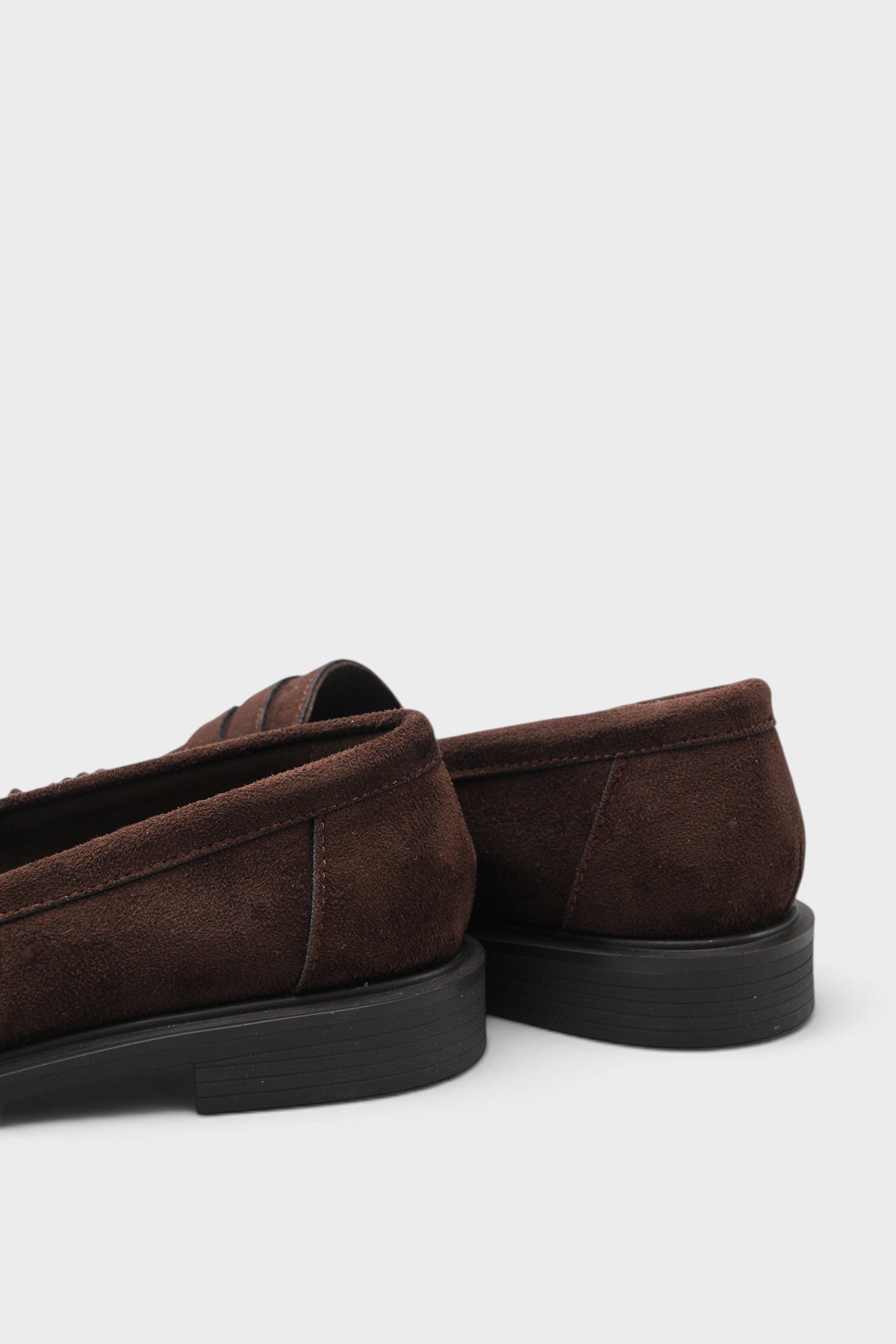 Capone Outfitters 401 Women Sued Brown Loafer