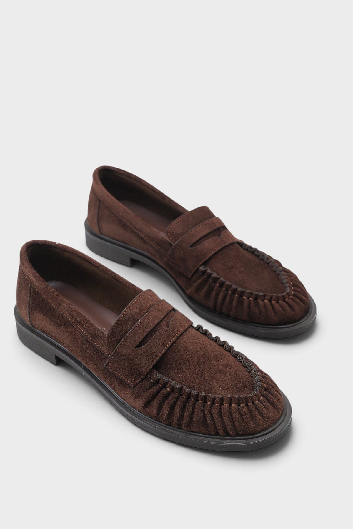 Capone Outfitters 401 Women Sued Brown Loafer