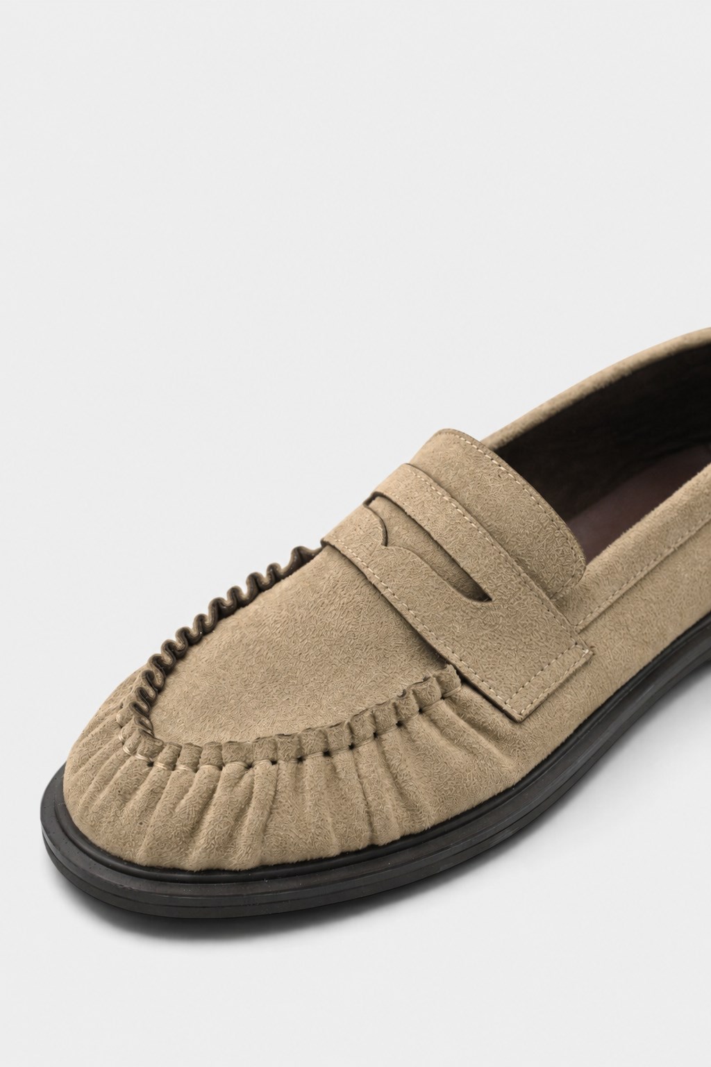 Capone Outfitters 401 Women Sued Mink Loafer